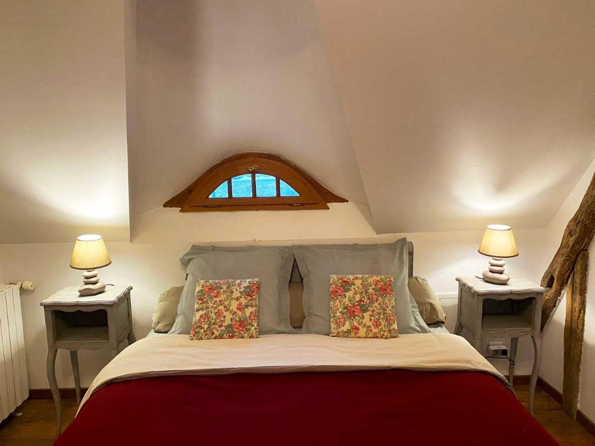 Bed and Breakfast Le Moulin De Pasnel Monteaux Exteriér fotografie